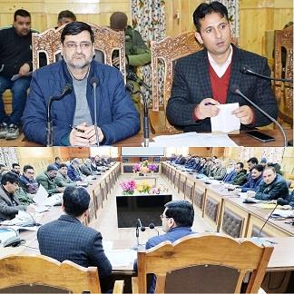 DC Bandipora flags off exposure tour of orchardists