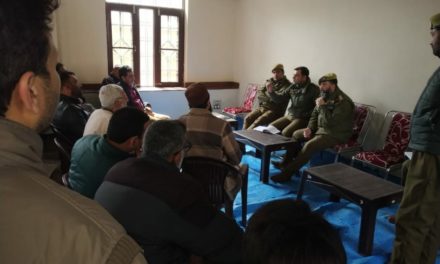 Sringar police holds interactive meeting with community members at SDPO Office Sadder