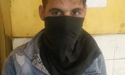 Srinagar police arrests wanted stone pelter