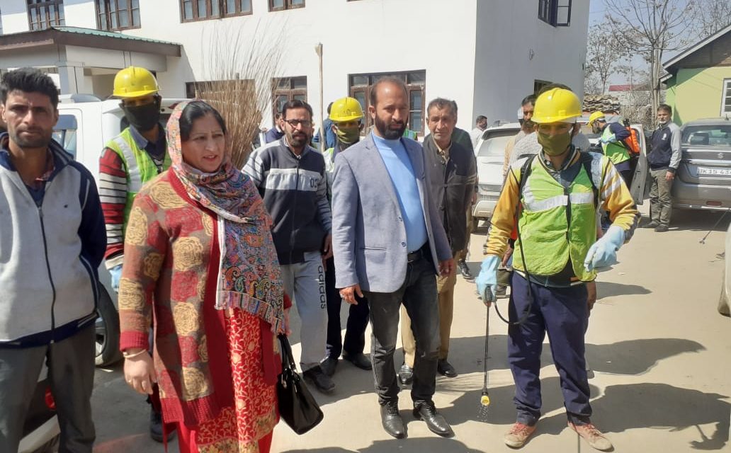 COVID-19: Massive Sanitation drive carried out in North Kashmir’s Sumbal