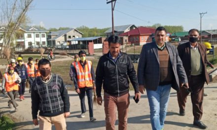 Amid janta curfew Drive against  coronavirus conducted in Hajin