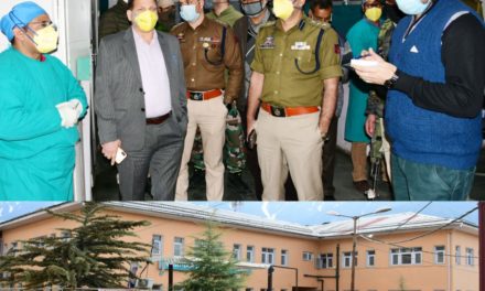 DM Ganderbal inspects SDH Kangan, takes stock of patient care, availability of essential commodities, implementation of restrictions