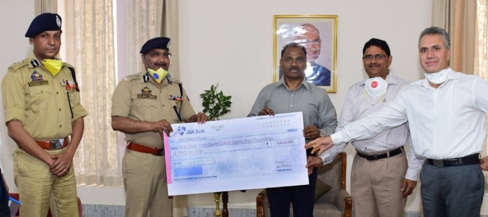 JK Police donates Rs 9.47 Cr towards COVID-19 mitigation efforts