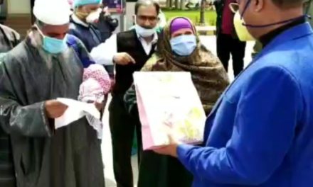 Two patients discharged from DH Ganderbal after recovering from COVID-19