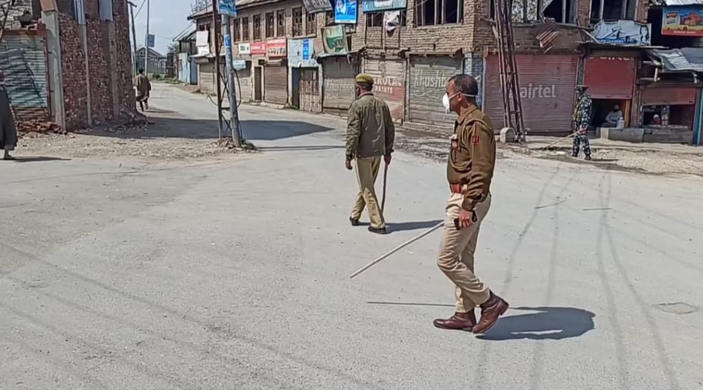 COVID-19: Strict restrictions imposed in Tral, Awantipora and Pampore