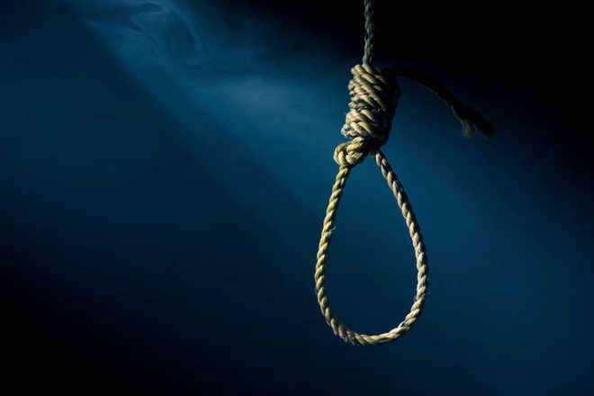 15 year old girl commits suicide in Srinagar
