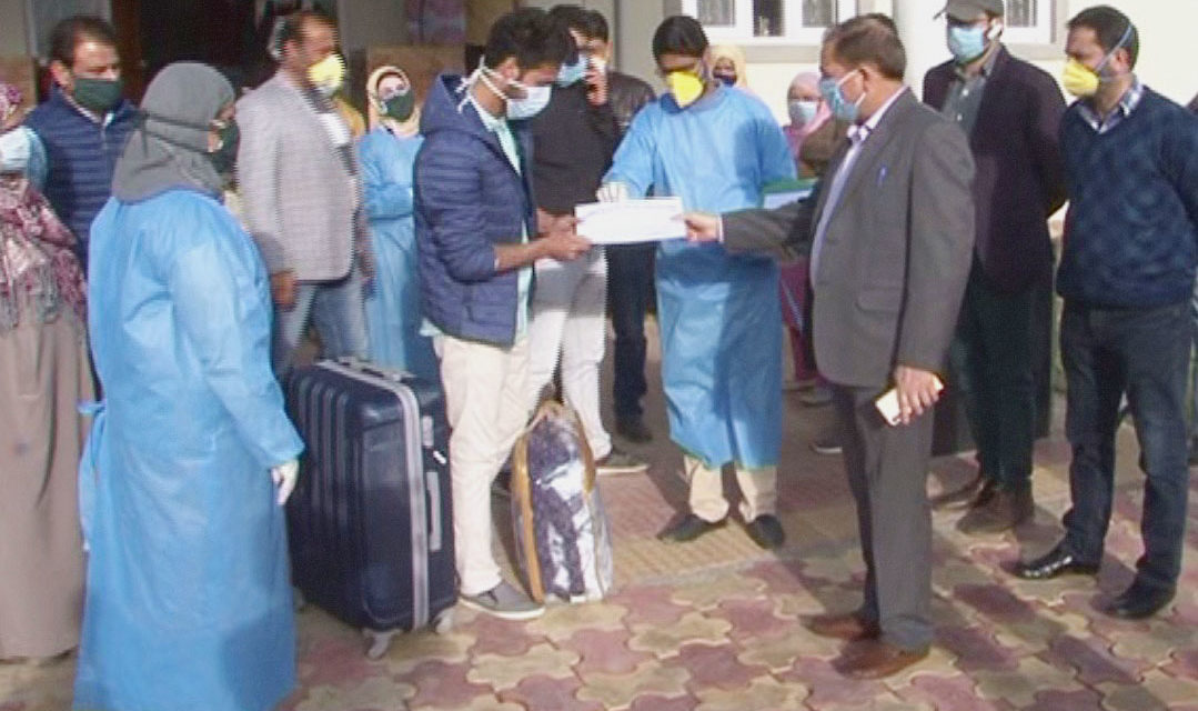 Students in administrative quarantine centers sent back to homes