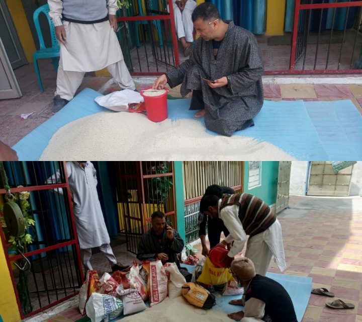 NGO HKMC Educational Society Manigam distributes ration among Poor families in Ganderbal amid Covid-19 lockdown