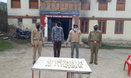 Sopore Police arrests two notorious drug peddlers, contraband substance recovered