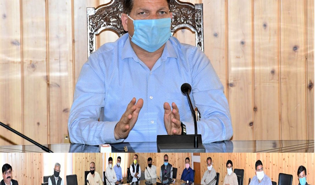 Sarpanch Association G’bl, Beopar Mandal Sonamarg, calls on DC