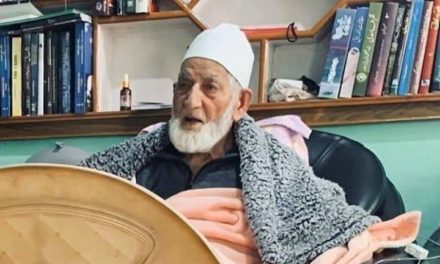 Seperation from APHC doesn’t mean seperation from RSD movement: Geelani