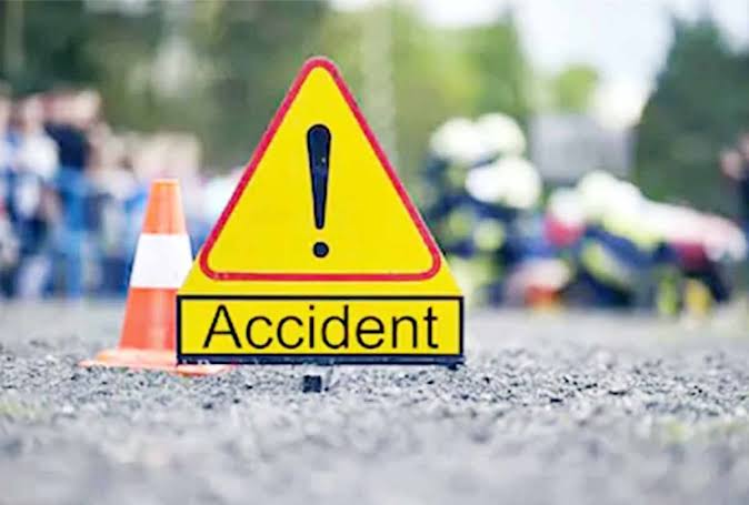 Teenager killed in road accident in Gund Kangan