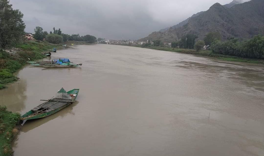 River Sindh, Doodhganga Calm As Rains Ebb; Jhelum Still Swollen