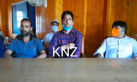 Sarpanchs of Ganderbal protest against Nazir Raina; accused him for misusing president Title