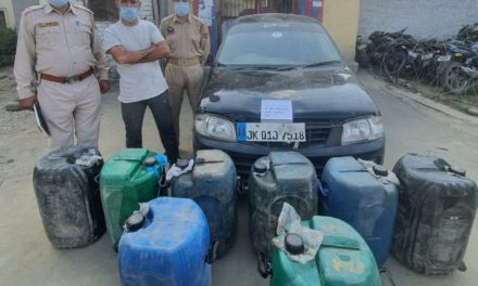 Budgam Police seizes 300 litres of subsidized Kerosene oil, accused arrested