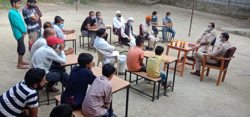 Police-Public meeting held in Nesbal Sumbal