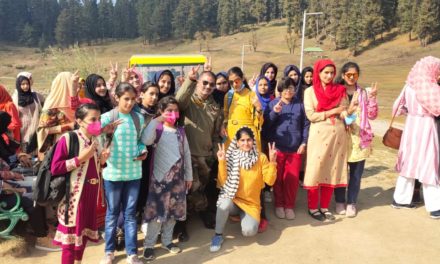Army organized a one day motivational cum educational tour for the girls in North Kashmir