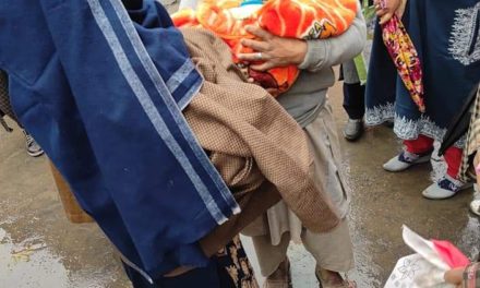 Denied admission at Bandipora Hospital’, woman delivers baby at Hospital gate