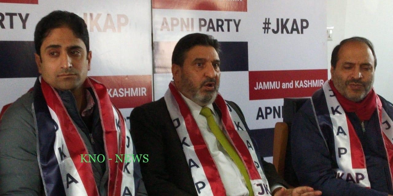 SMC Mayor Junaid Mattoo joins JKAP