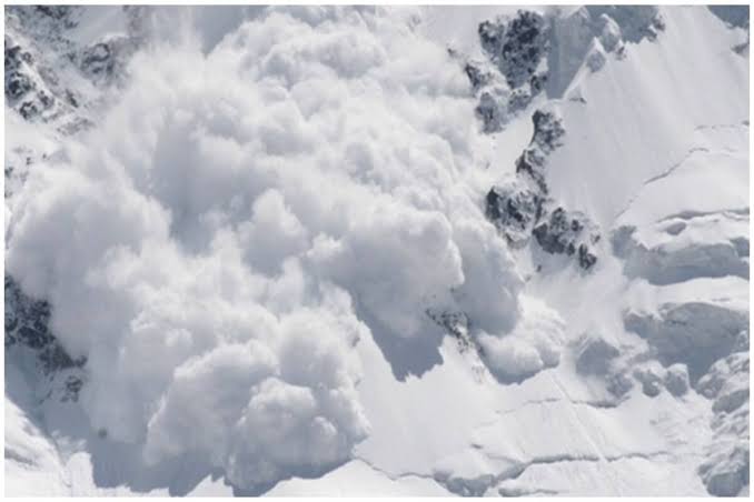Avalanche warning issued in Kashmir