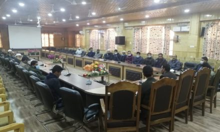 Election Urgent:DDC, Panchayat by-election: Training imparted to polling staff at Bandipora