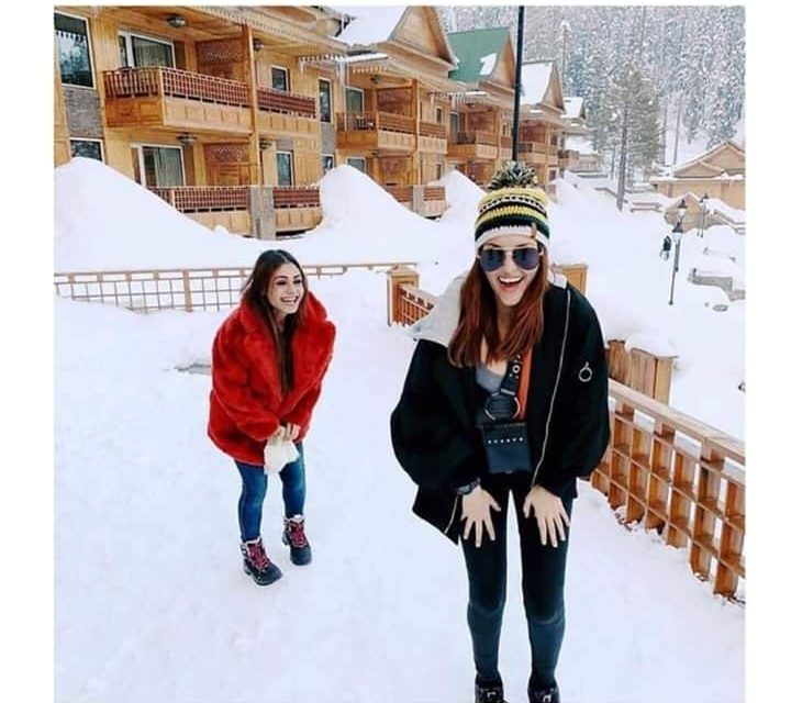 National media spreading ‘fear’ about Kashmir; says tourists in Gulmarg