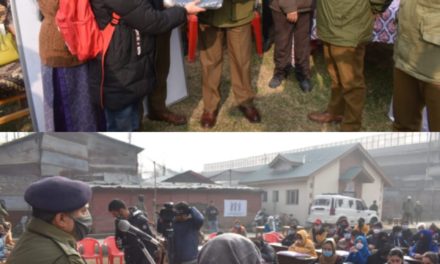 Srinagar Police distributes essential items among differently abled children