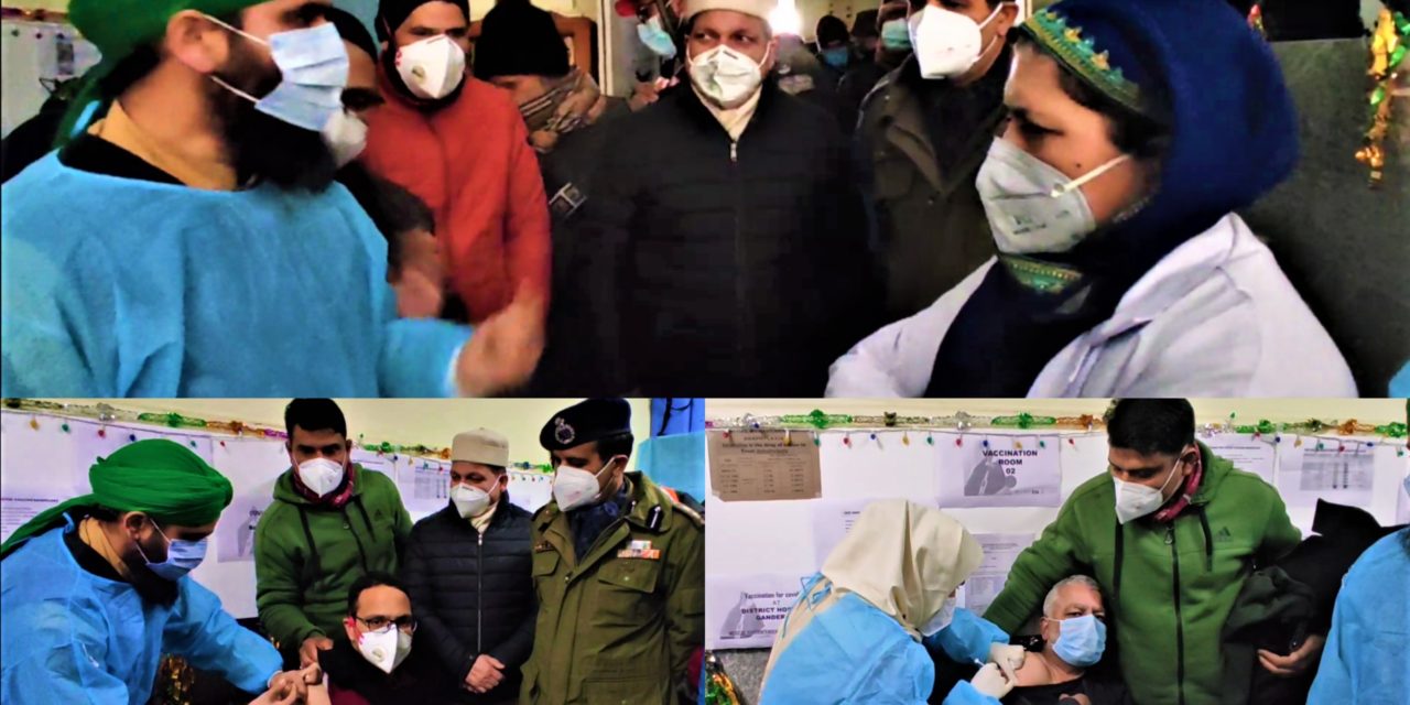 DC Ganderbal kick starts Covid-19 vaccination drive in district