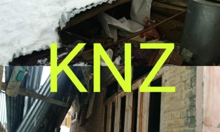 Amid Heavy Snow: Another Residential house damaged in Nunner Ganderbal