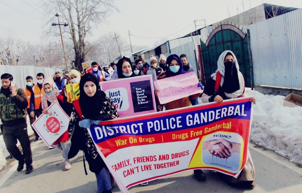 Ganderbal Police Organises Mega Drug Awareness Rally