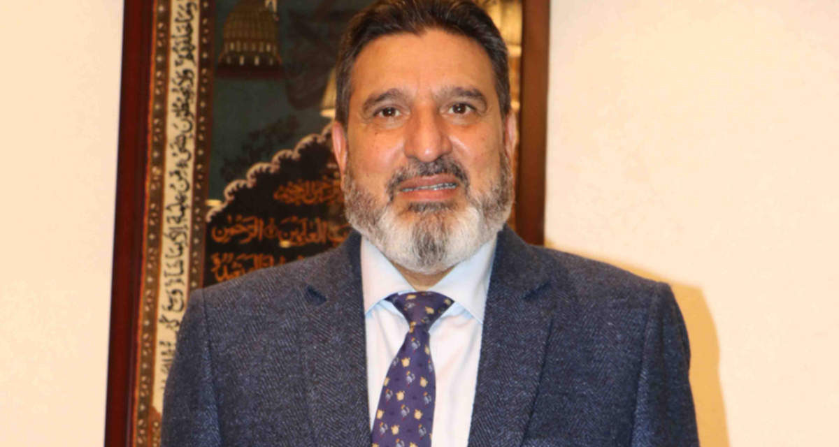 Altaf Bukhari meets Prime Minister MODI;Restoration of Statehood, age relaxation for UPSC aspirants, 4G internet, return of Pandits, employment policy raised in the meeting