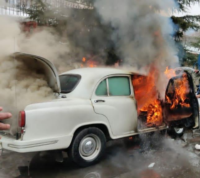 IG CRPF’s Ambassador car damaged in blaze on Gupkar road