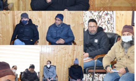 DC Bandipora discusses Action Plan for containment of bird flu