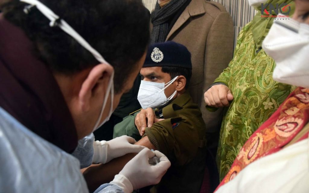 IGP Kashmir gets COVID vaccine shot, says it’s safe