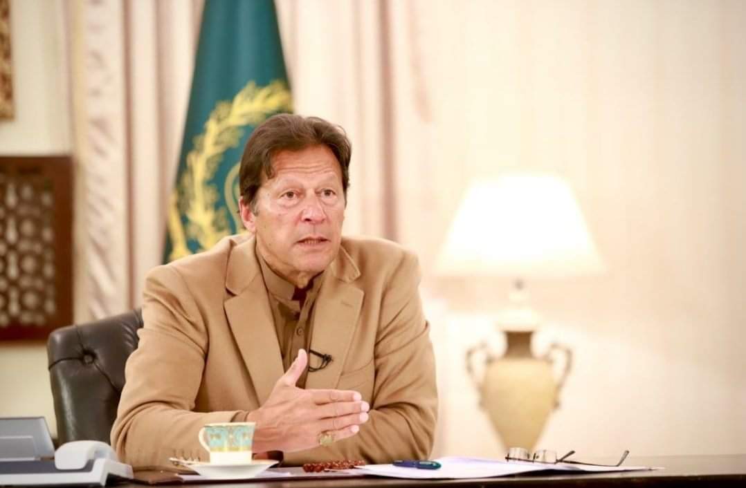 Pak, India can resolve Kashmir issue through dialogue: Imran Khan says in Lanka