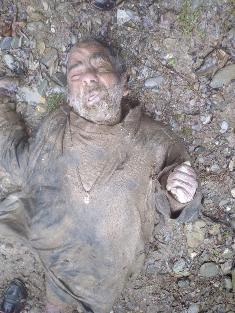 Unidentified male body found in Bla
