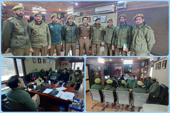 SSP Ganderbal held interactive session with newly posted PSIs in the district