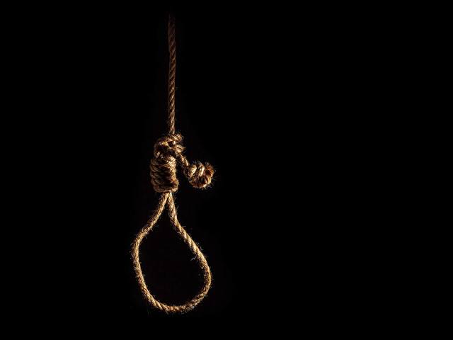 17-yr-old boy hangs self to death in Habba Kadal