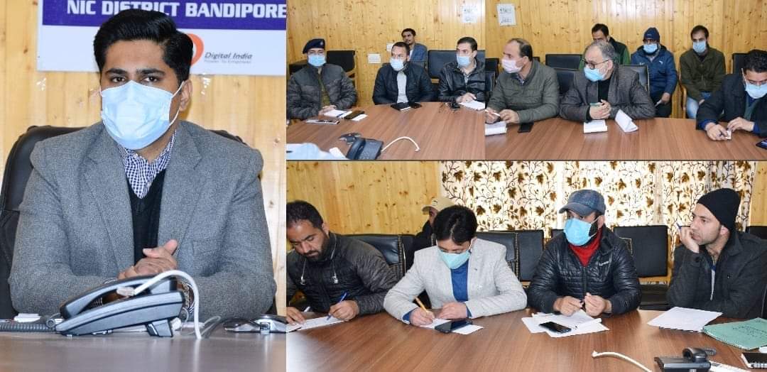 DC Bandipora reviews arrangements for Re-Poll in DDC Constituency Hajin-A