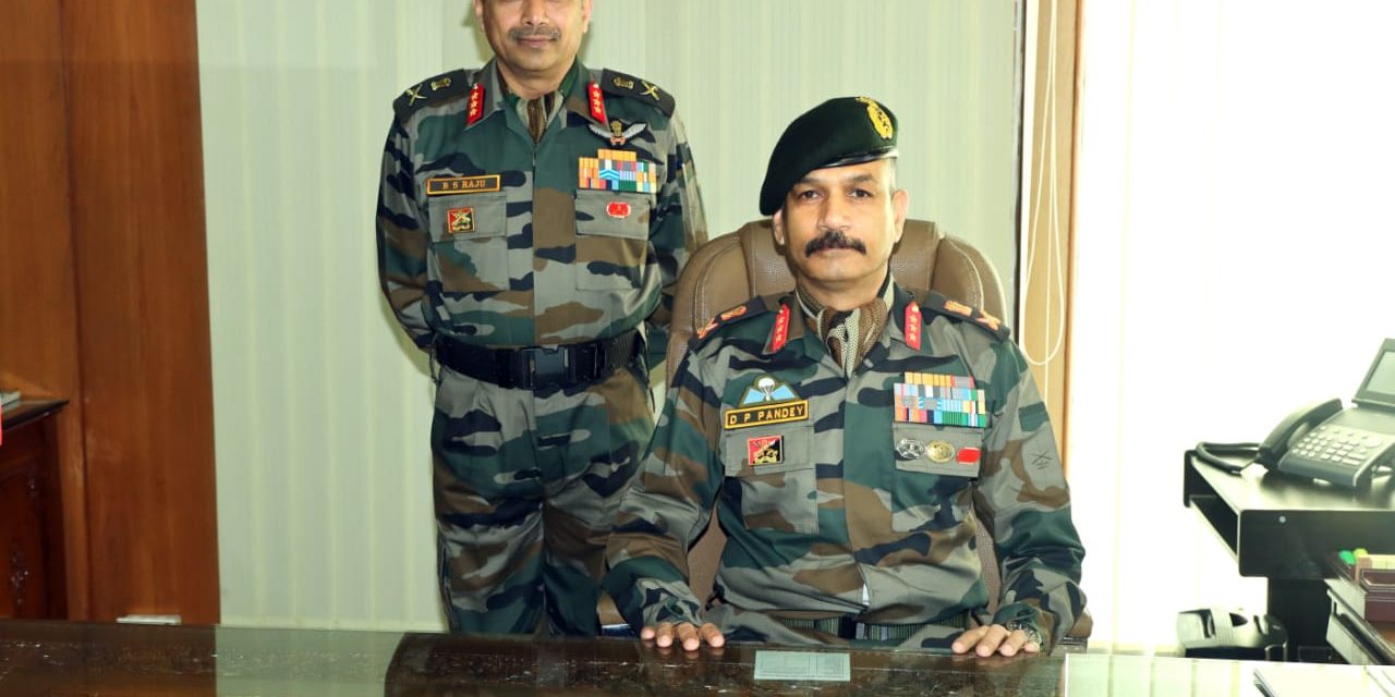 Lt Gen BS Raju handed over command of the strategic Kashmir-based 15 Corps to Lt Gen DP Pandey.