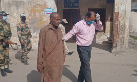 Pak intruder held along IB in RS Pura