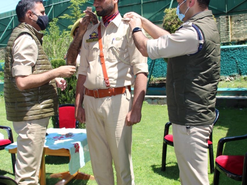 Pipping ceremony of Newly Promoted Inspector held at District Police Office Bandipora