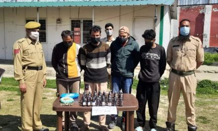 District Police Kulgam arrested Four Drug Peddlers; Contraband Substances recovered