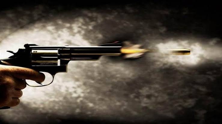 Former SPO, brother of HC shot dead at his home in Magam Budgam