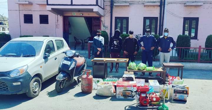 Gang of thieves arrested by Anantnag police, stolen property worth lakhs recovered