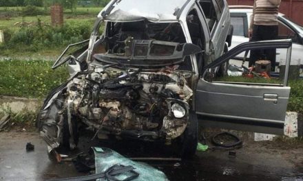 Youth killed, one person injured in accident near Kunzer Baramulla