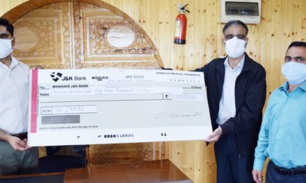 COVID-19 Assistance:  Labour Department disburses Rs 1.70 Cr among labourers in Bandipora