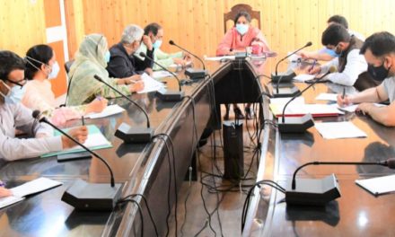 Progress on vaccination drive for 18-44 years reviewed at Ganderbal