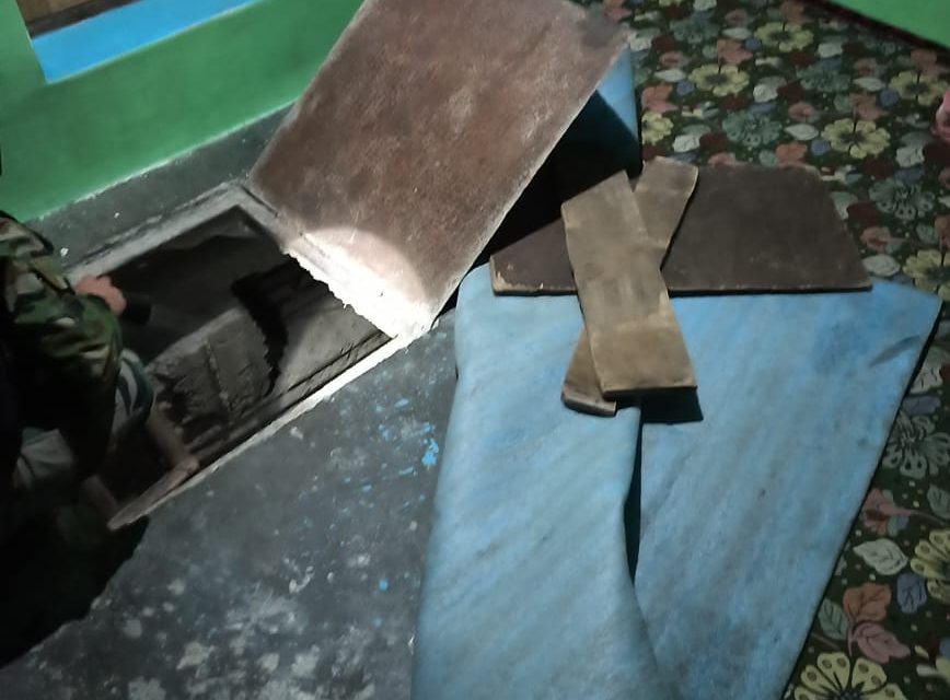 Carpenter detained after underground hideout found inside a room during CASO in Budgam village
