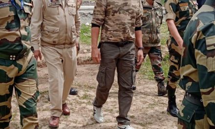 Bollywood actor Akshay Kumar visits Bandipora’s Tulail